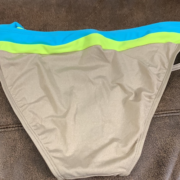 Arizona swimsuit bikini NWT - Picture 6 of 10